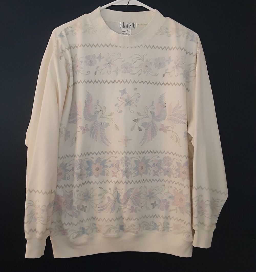Vintage Blast Needlepoint Pattern Sweatshirt Pastels sz L Whimsical